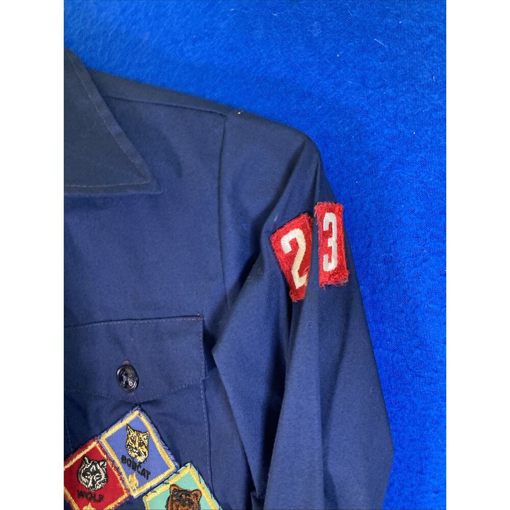 Vintage BSA Boy Scouts of America Cub Scout Uniform Shirt Blue Size 12 Patches - Picture 8 of 15